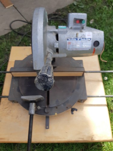 Makita table saw inch - table,